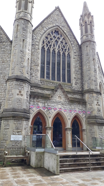 Ealing Green church 23