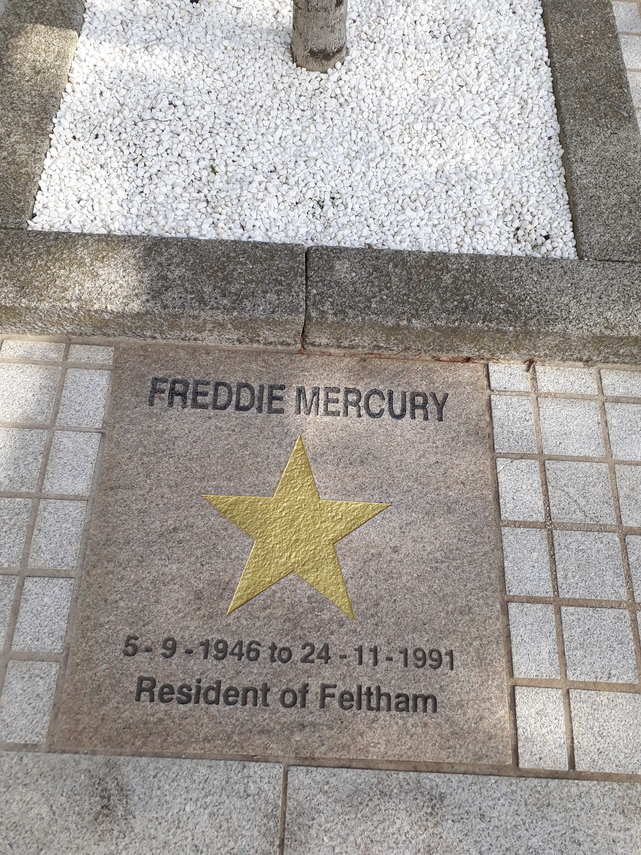Freddie Mercury Star Gold 2020